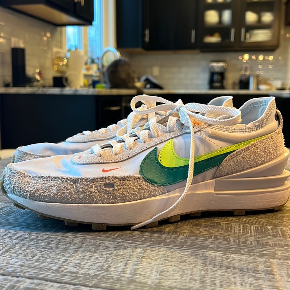 Nike Waffle One